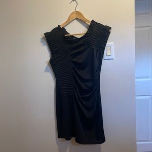Fitted little black dress!
